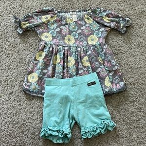 Matilda Jane tunic and shorts set. Size 10.